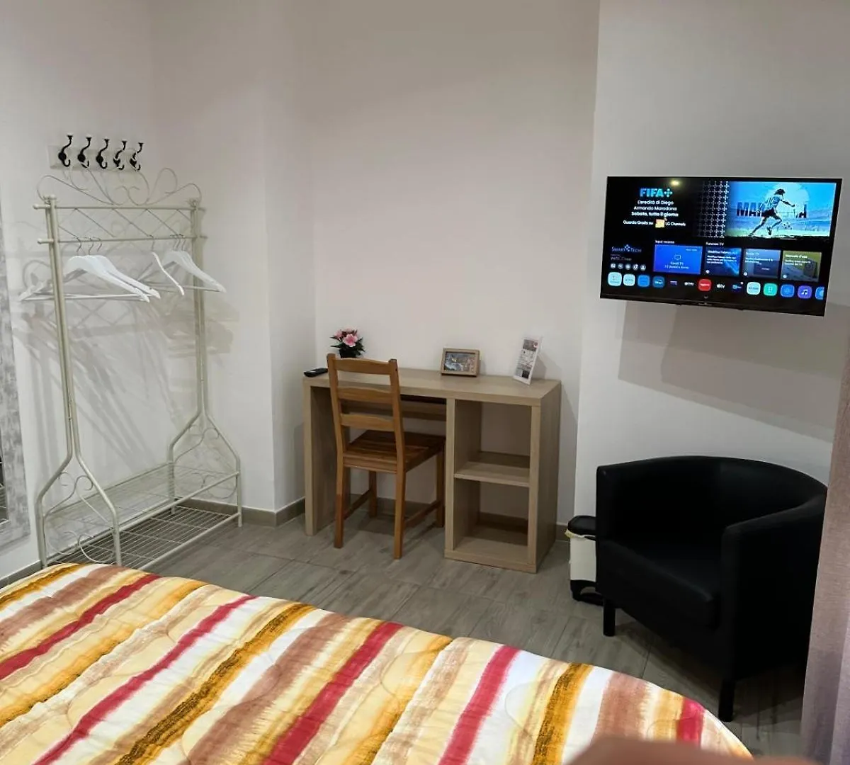 Ferry Terminal Rooms Genoa Bed & Breakfast