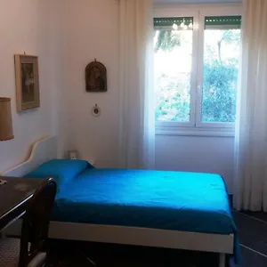 Bed & Breakfast B&beuropa, Genova